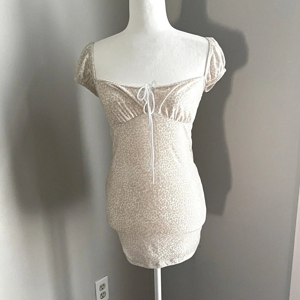 Motel Leopard Print Gaina Dress - Picture 6 of 8